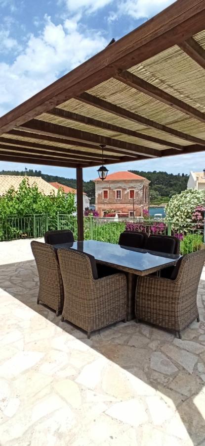 Avra Villa Gaios Buitenkant foto